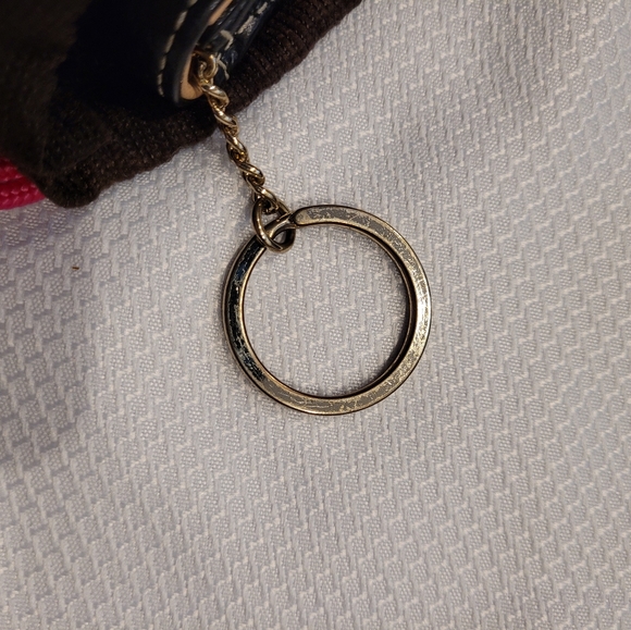 Kate Spade Keychain Wallet with ID and Coin pocket - Picture 6 of 6